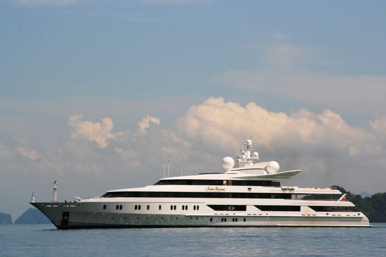 Luxury motor yacht cruising in Thailand waters