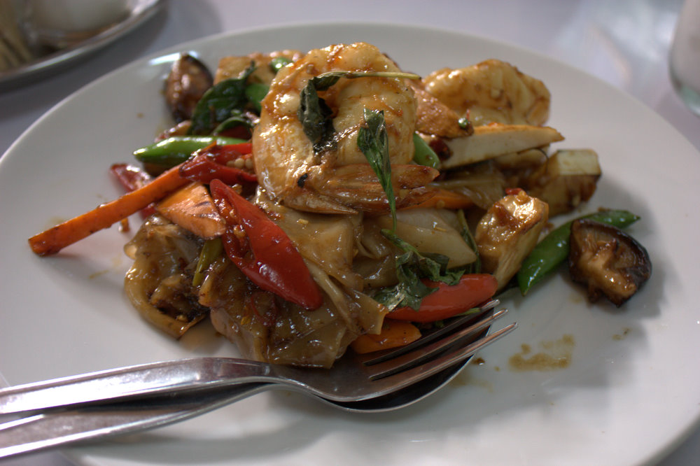 Phat khi mao drunken noodles at Raan Jay Fai