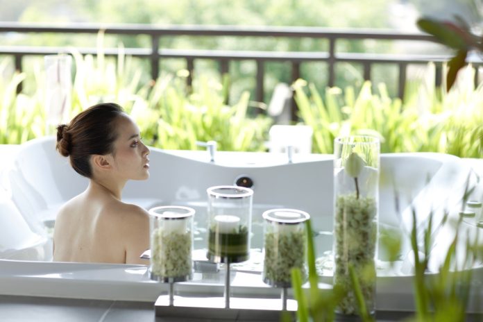 RarinJinda Wellness Spa Chiang Mai bath treatment RarinJinda Wellness Spa Chiang Mai bath treatment