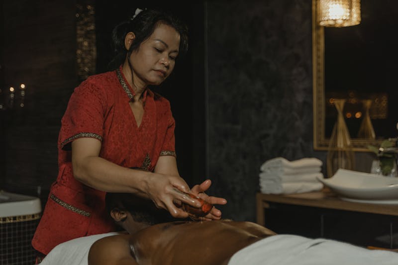 Thai massage guide