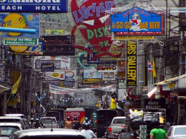 Walking Street Pattaya entrance sign