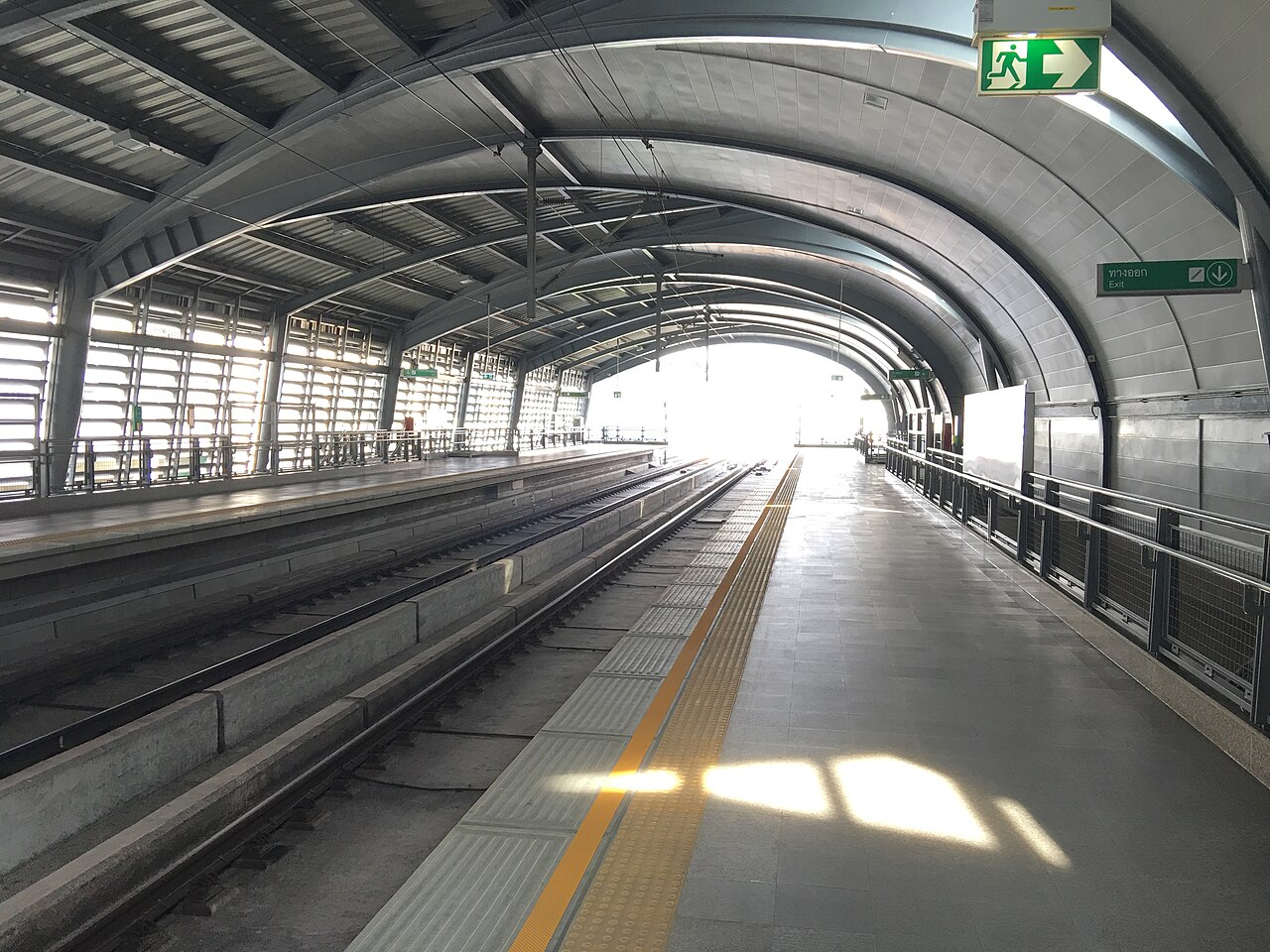 Phaya Thai Airport Rail Link station