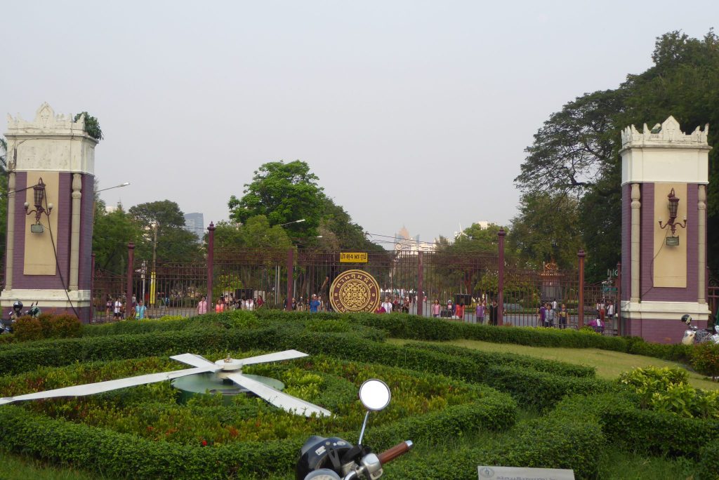 Path through Lumphini Park Bangkok