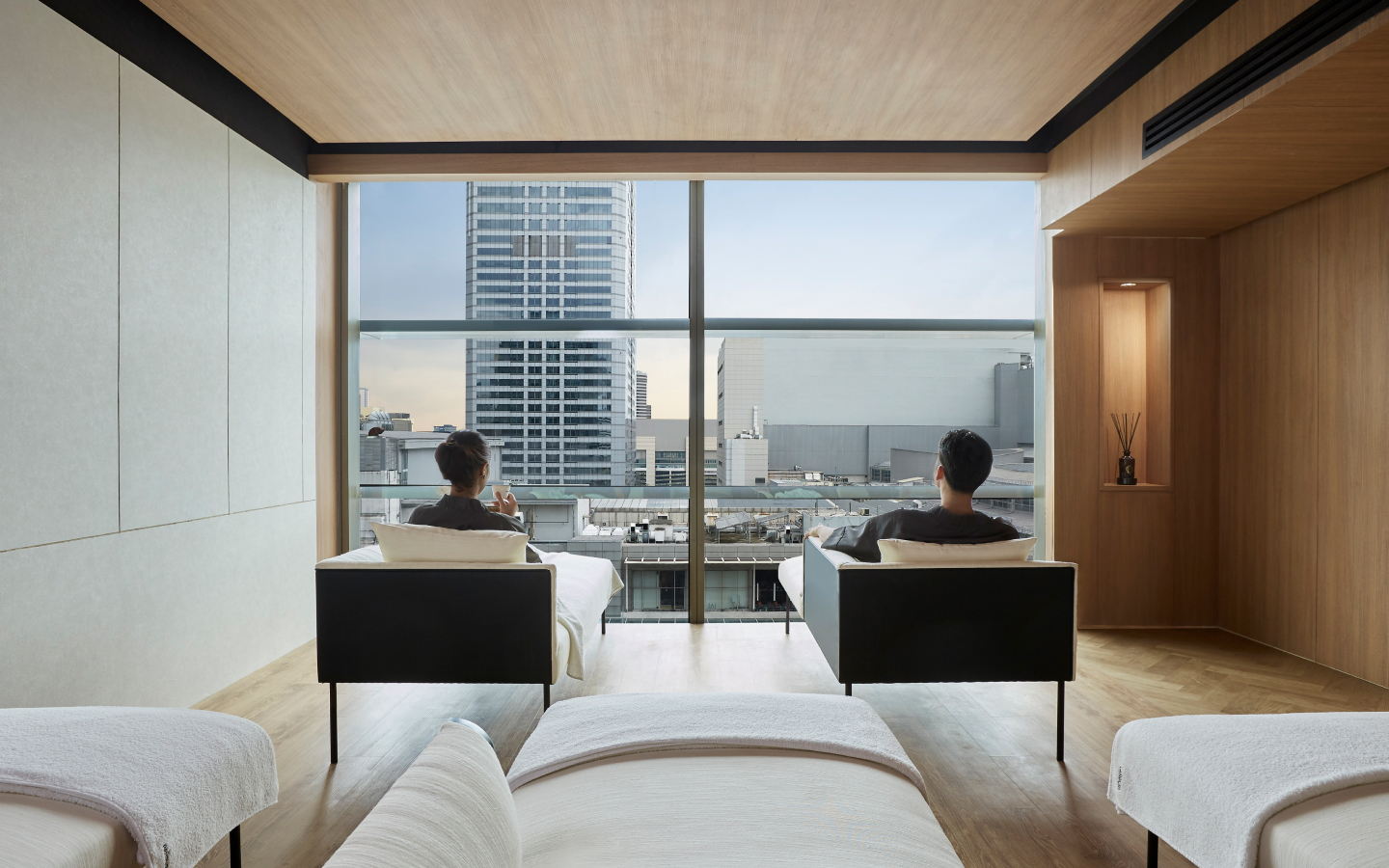 Luxury public onsen at PANPURI Wellness Gaysorn Tower