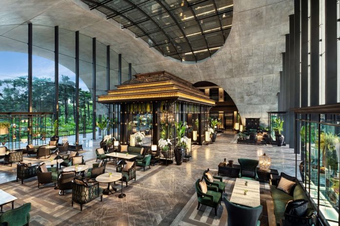 Sindhorn Kempinski Hotel Bangkok luxury hotel exterior and gardens