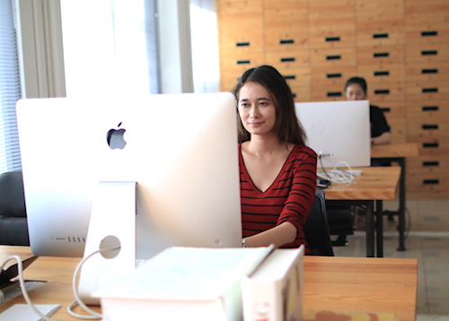 Dedicated desk area at The Hive Thonglor