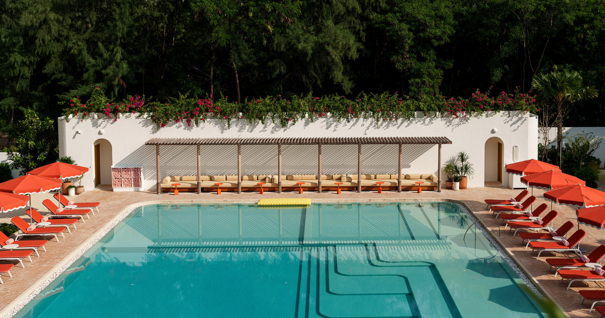 Pool at The Standard Pattaya Na Jomtien