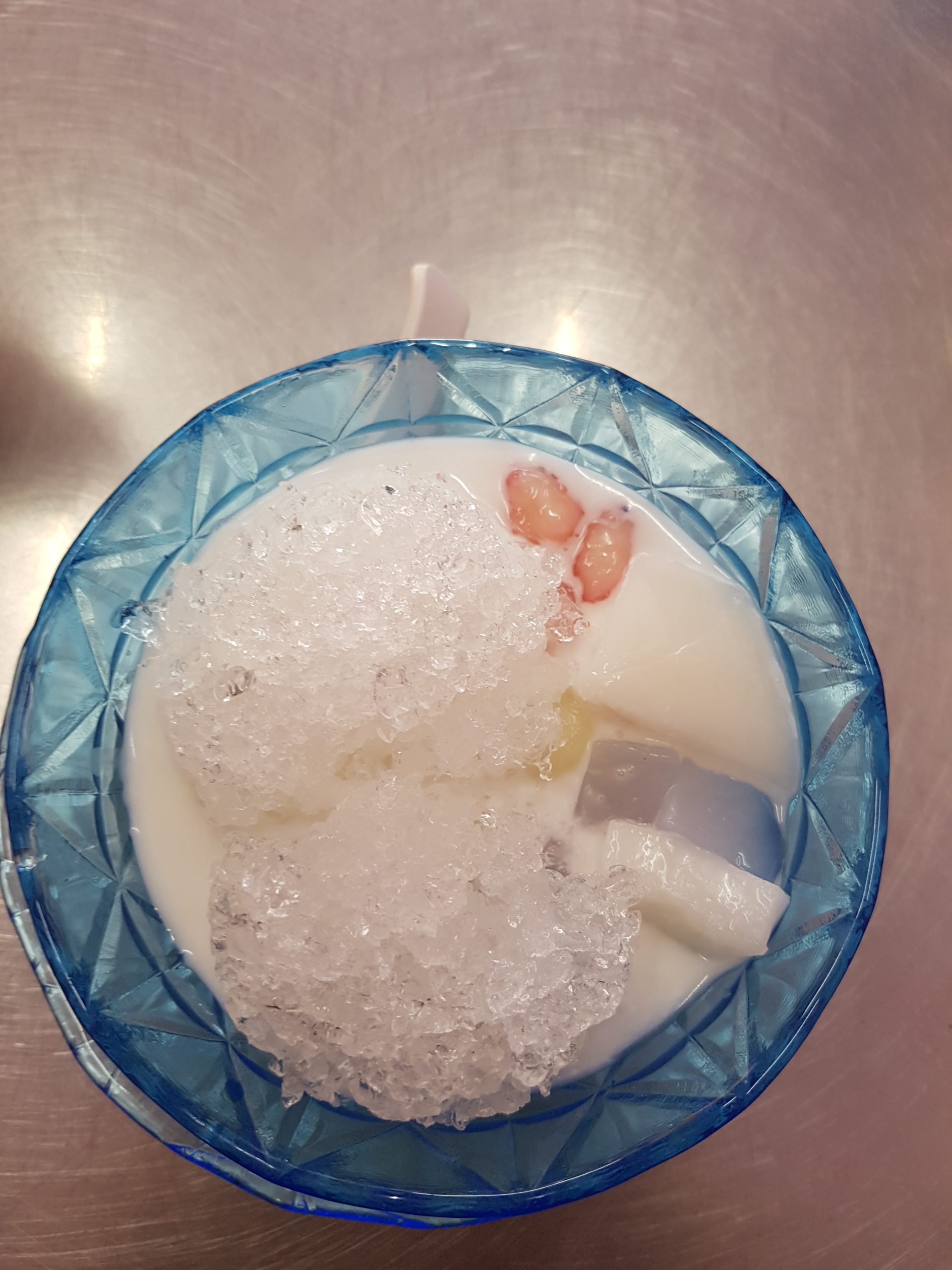 Thapthim krop dessert at Wang Lang Market Bangkok