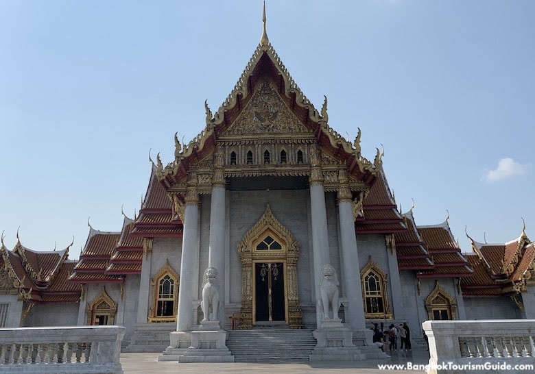 Courtyard at Wat Benchamabophit Bangkok
