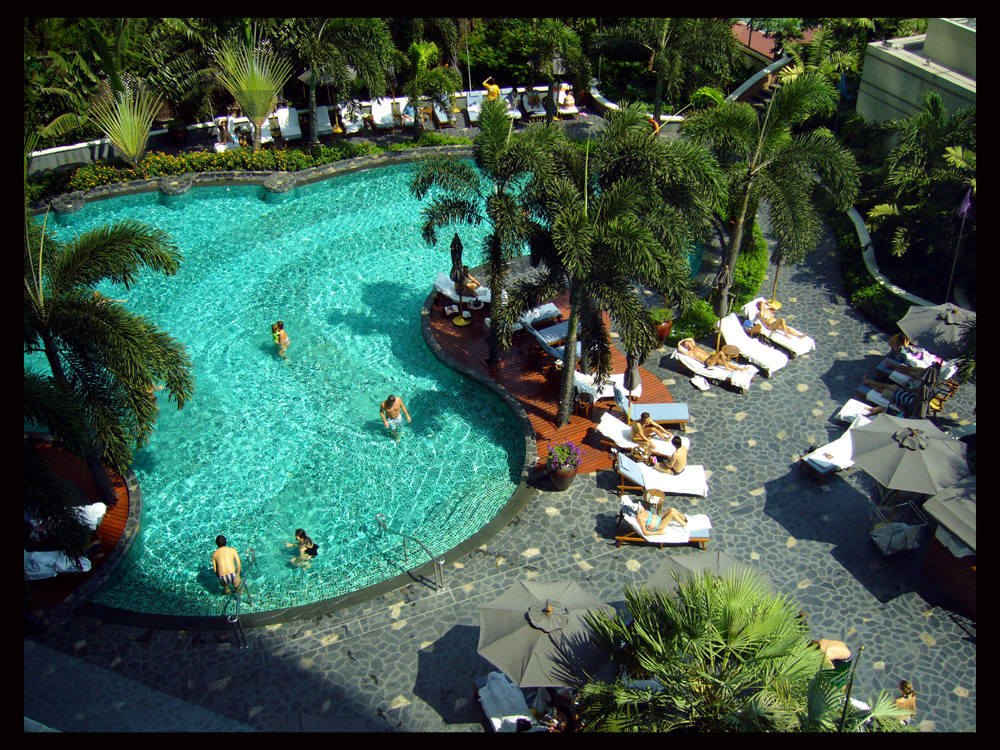 Swimming pool at Conrad Bangkok