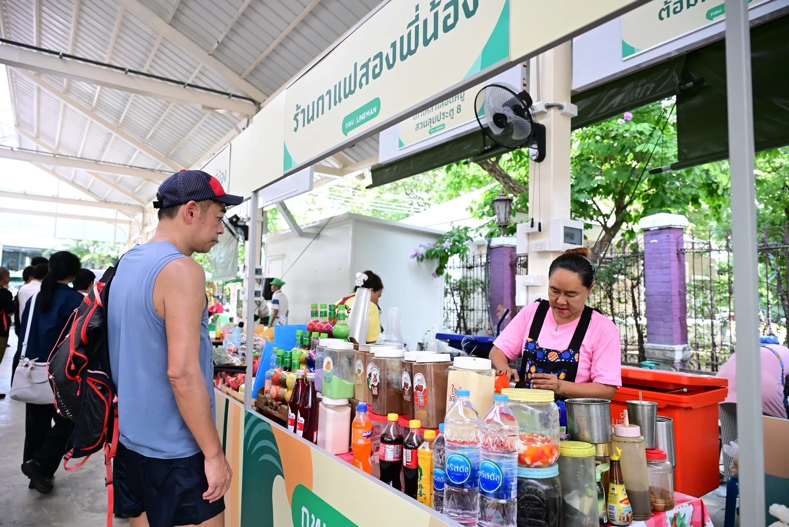 Lumpini Park Hawker Centre seating area