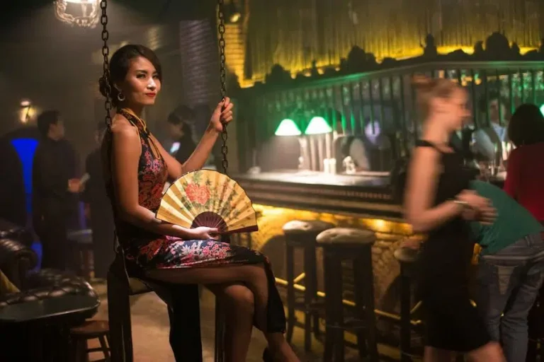 Maggie Choo's Bangkok Silom interior