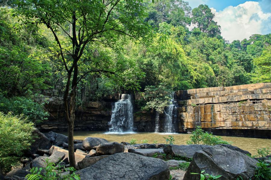 Sri Dit Waterfall at Thung Salaeng Luang National Park