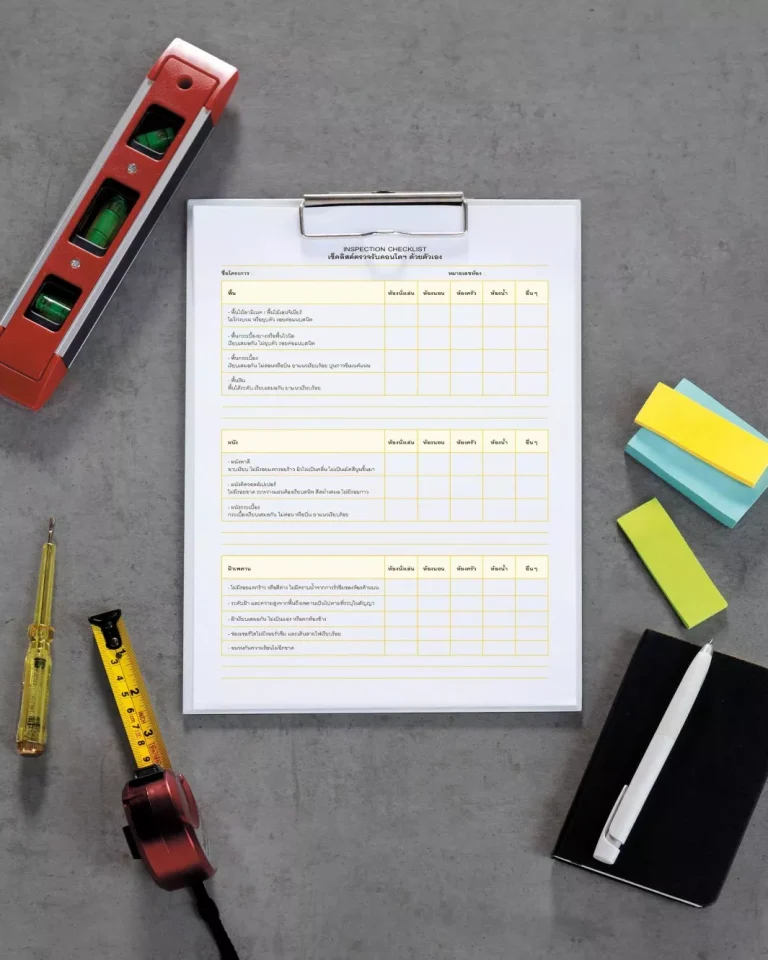 Clipboard, level and measuring tools for a condo inspection