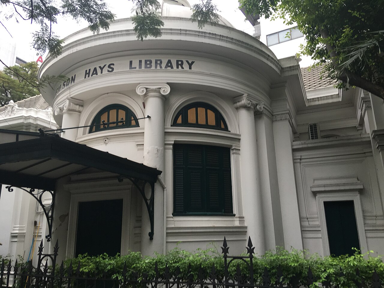 Neilson Hays Library building on Surawong Road