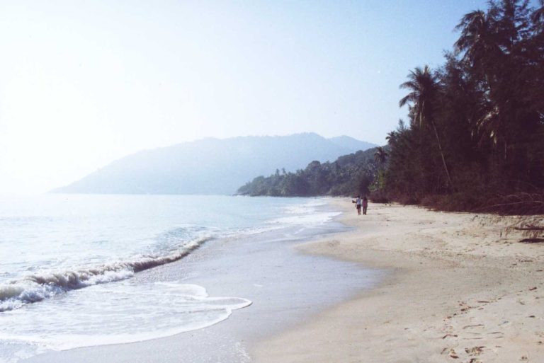 Quiet sandy beach at Khanom in southern Thailand