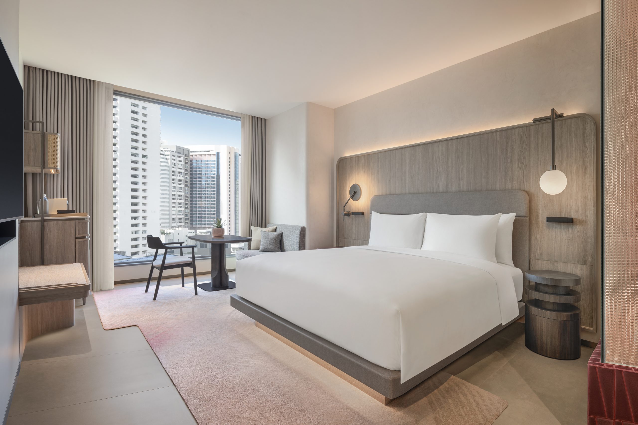 King Premium Room bedroom at KROMO Bangkok