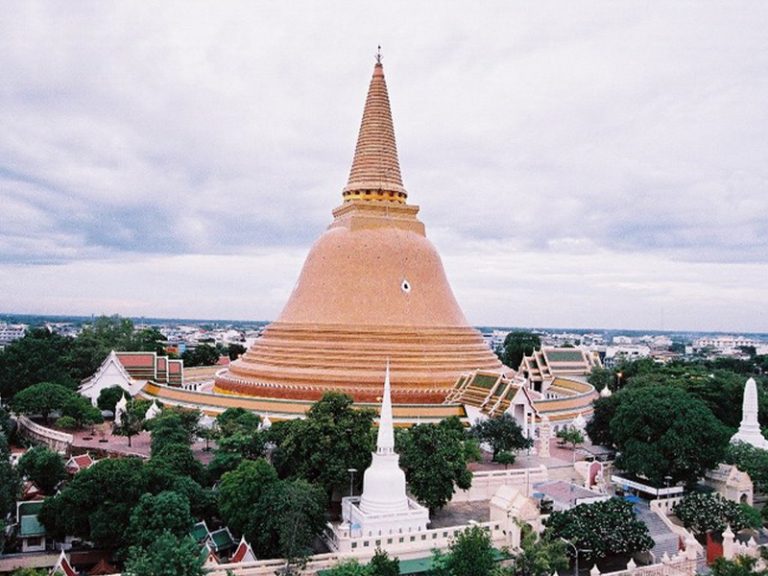 Phra Pathom Chedi in Nakhon Pathom