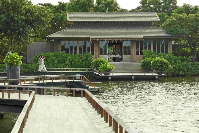 RAKxa Integrative Wellness in Bang Krachao