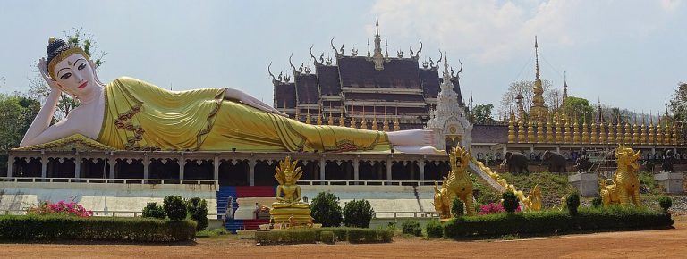 Wat Phra That Suthon Mongkhon Khiri in Phrae