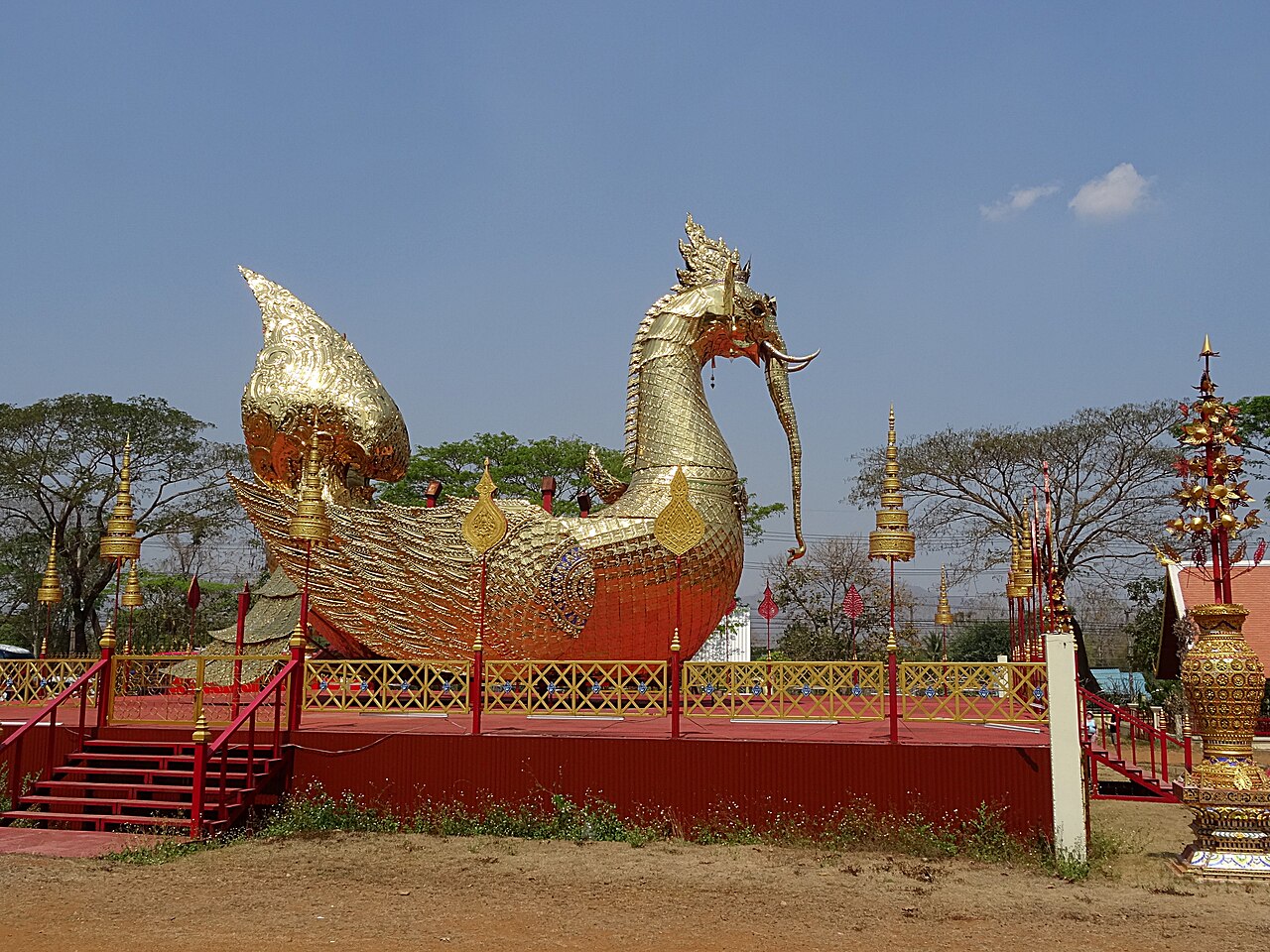 Courtyard at Wat Phra That Suthon in Den Chai