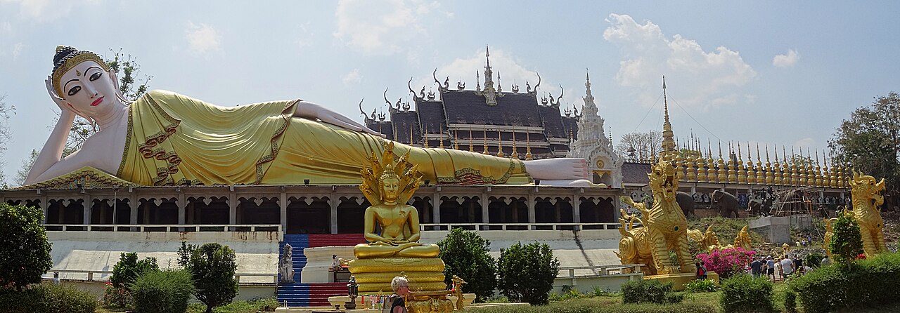 Buddhist imagery at Wat Phra That Suthon Mongkhon Khiri