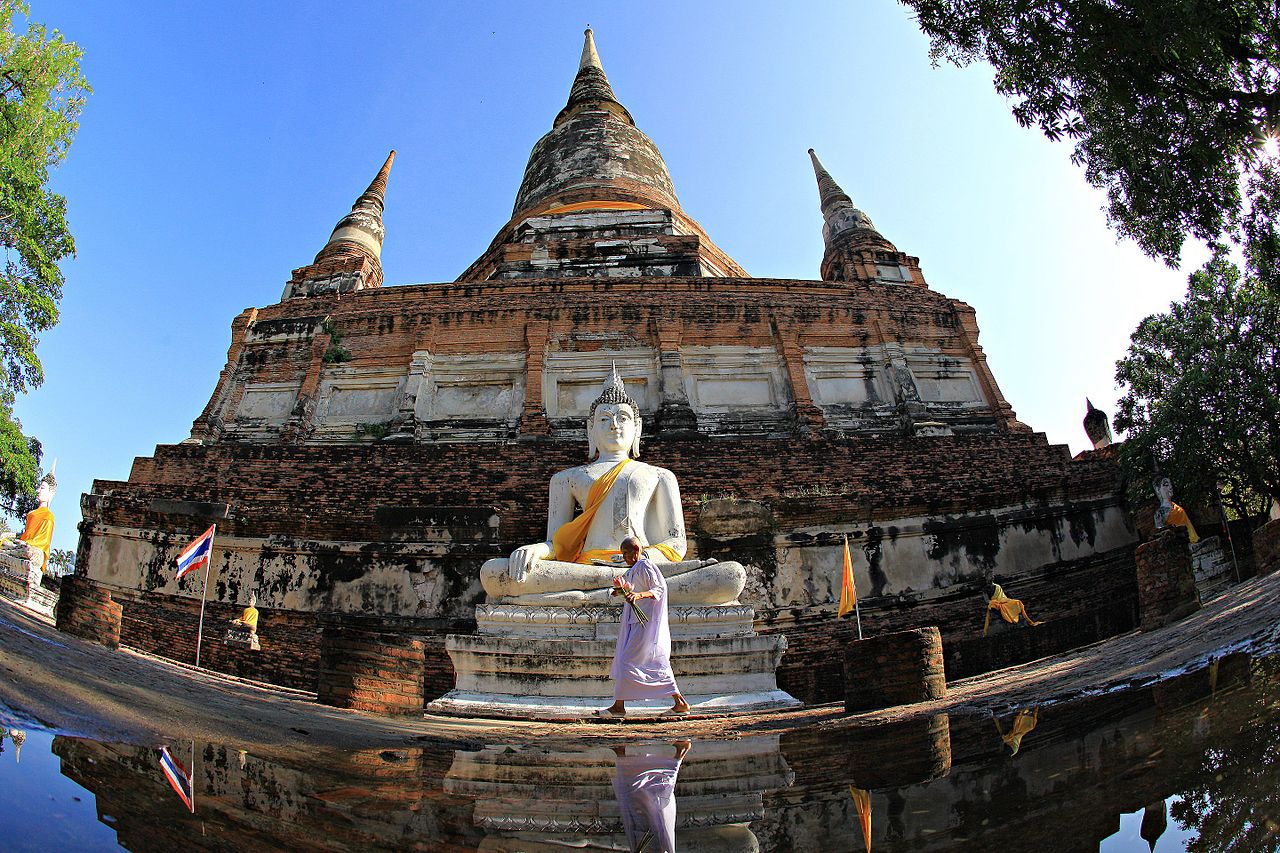 Temple grounds at Wat Yai Chai Mongkhon Ayutthaya