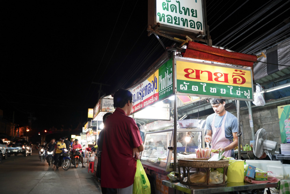 Food stalls at Chumphon Night Market
