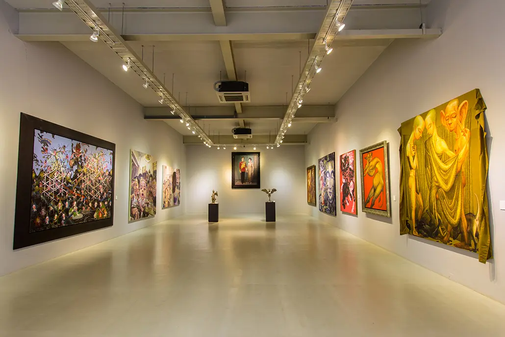 Khao Yai Art Museum gallery and sculpture setting