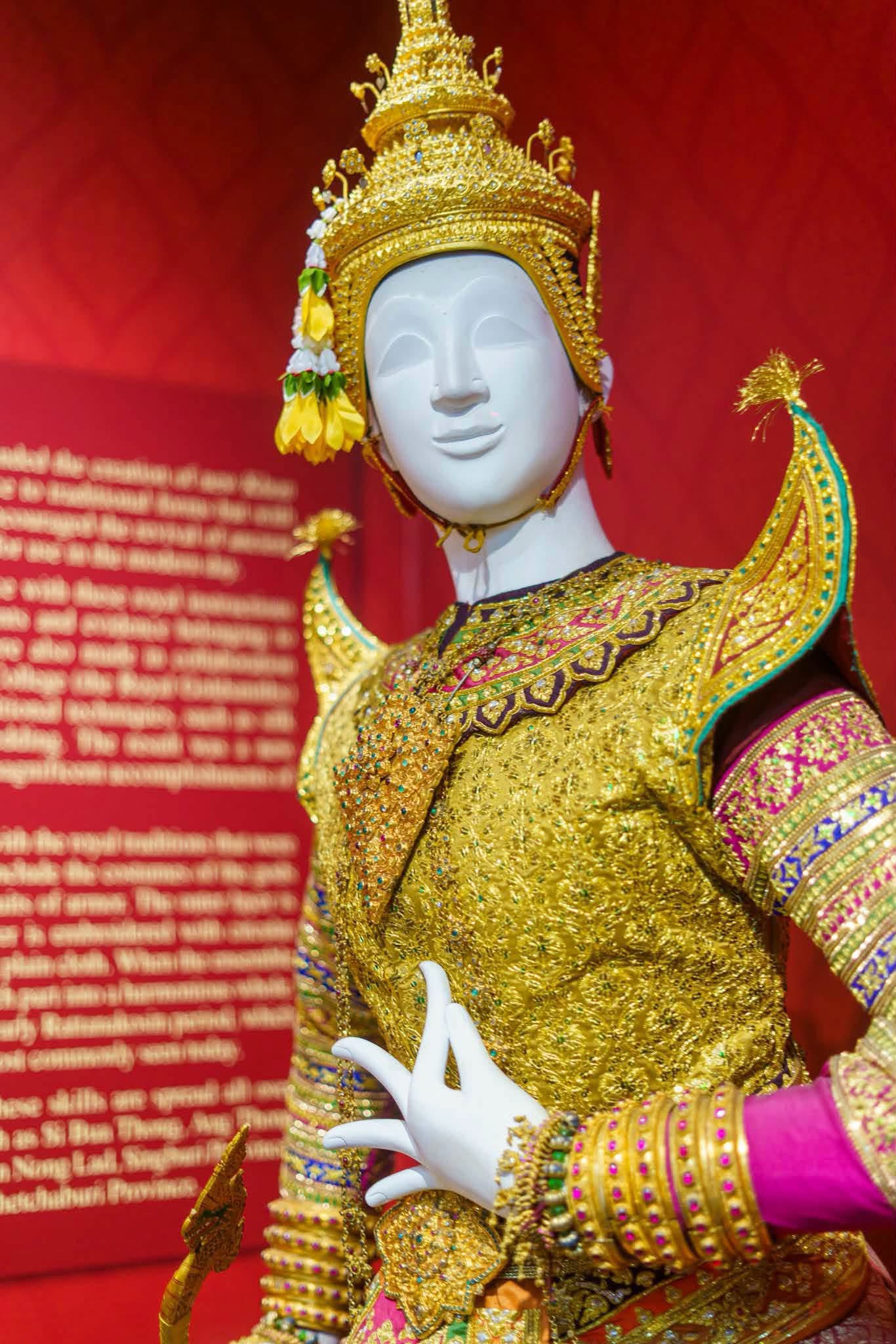 Fine craft display at the Koh Kerd Arts and Crafts Centre