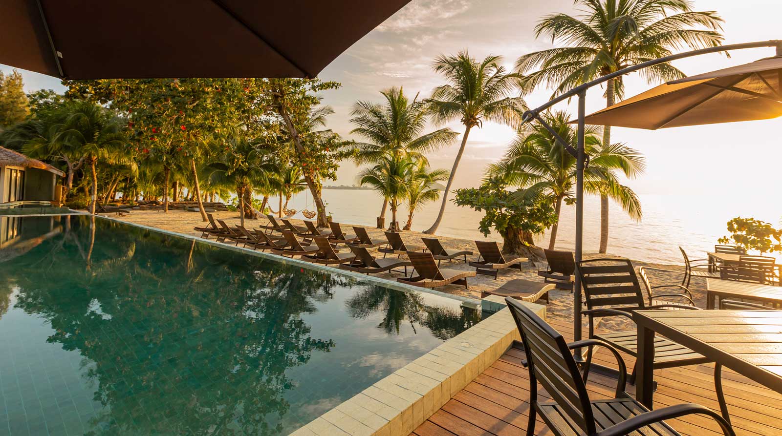 Samaraya Wellness Resort on the Koh Samui beachfront
