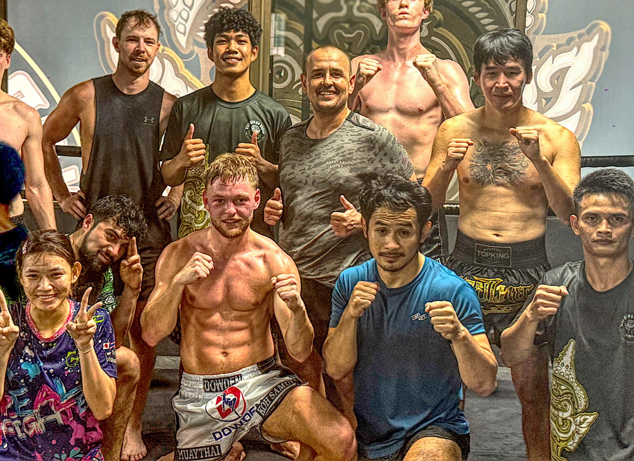 Trainees in a WKK Gym Muay Thai group class