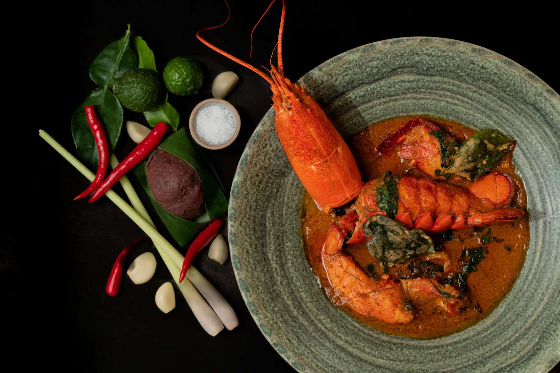 Lobster curry with bai yeerah at Khum Hom Bangkok