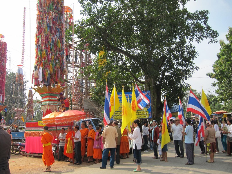 Monks and villagers with a decorated Salak Yom tree