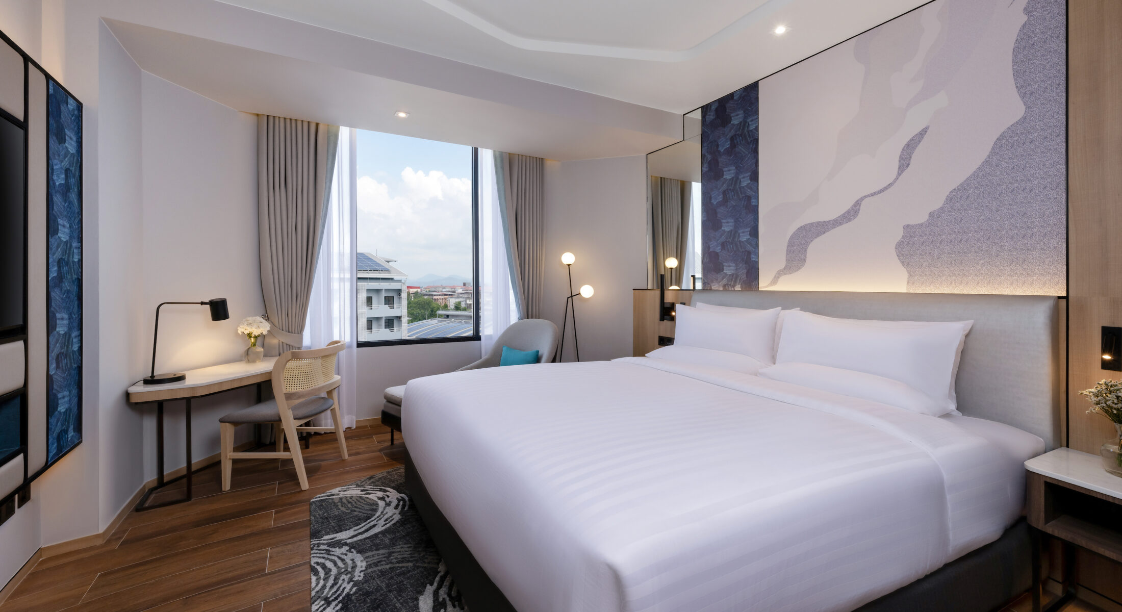 Deluxe room at Novotel Rayong Star Convention Centre