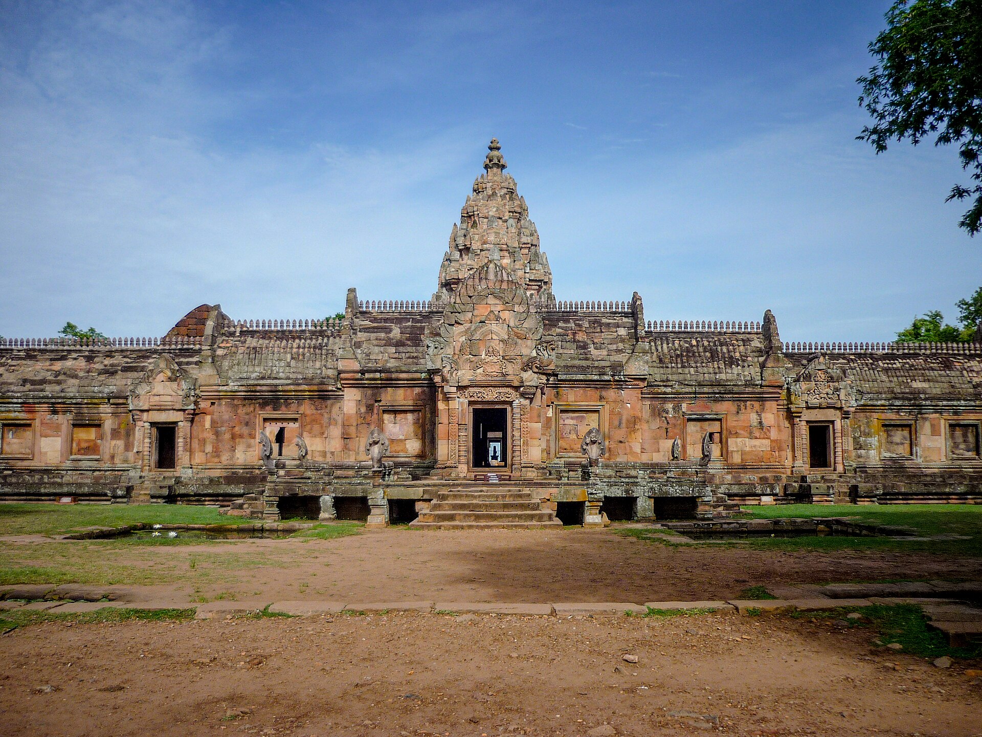 Phanom Rung Historical Park in Buriram, view 3