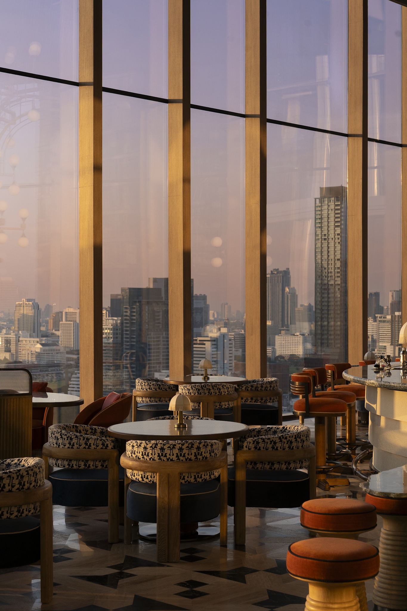 Piscari dining room with Bangkok skyline views