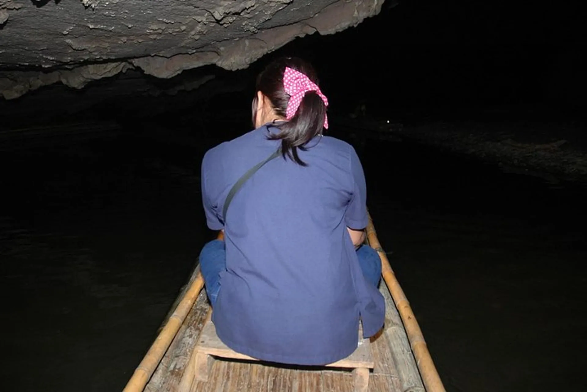 Limestone chamber inside Tham Lod Cave
