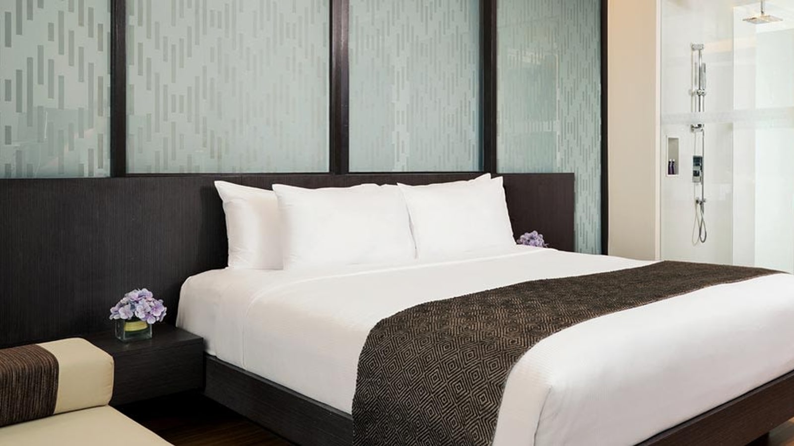 Premier king room at Avani Khon Kaen Hotel