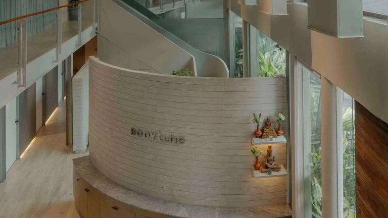 Bright reception area at Bodytune Bangkok