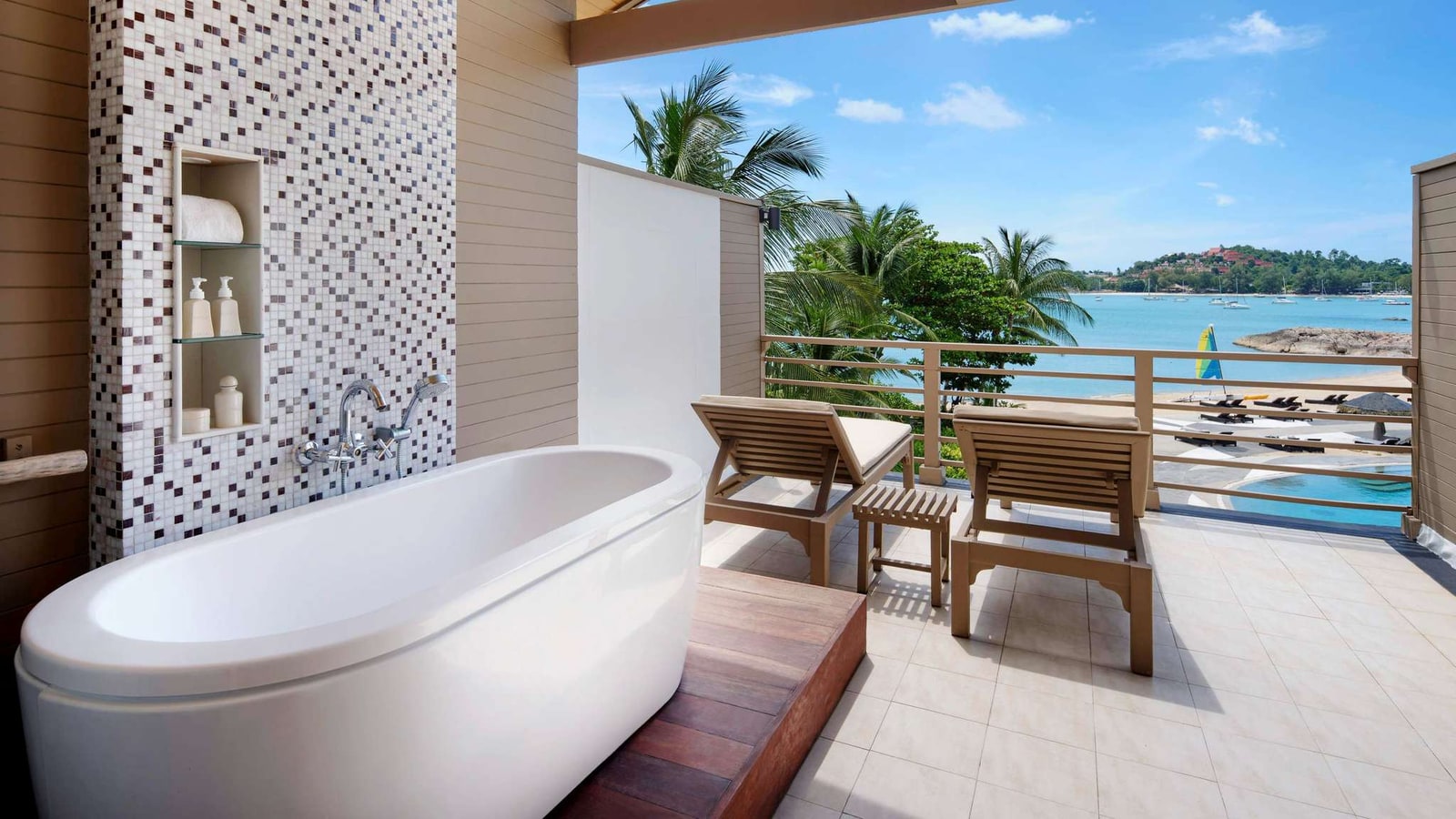 Open-air bath and terrace overlooking the sea at Garrya Tongsai Bay Samui