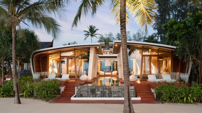 Iniala Beach House Villa Bianca Villa Bianca facing the beach at Iniala Beach House