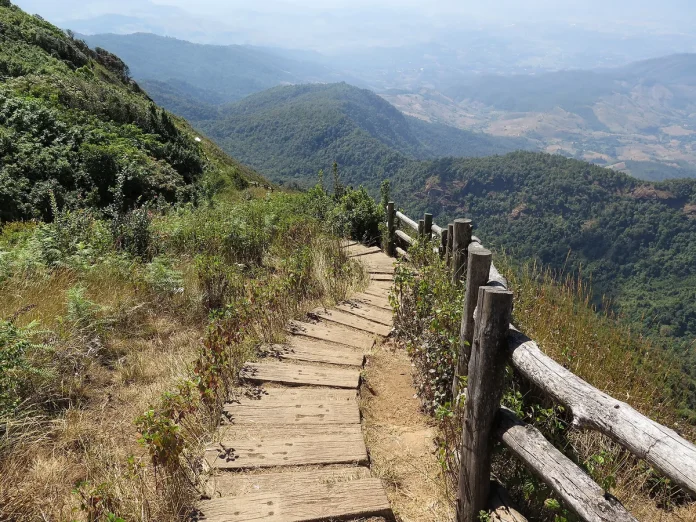 Kew Mae Pan ridge path Mountain ridge and wooden steps on the Kew Mae Pan Nature Trail