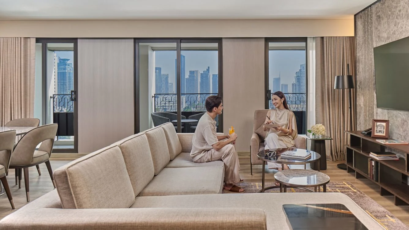 Three-bedroom apartment living space at Marriott Executive Apartments Bangkok