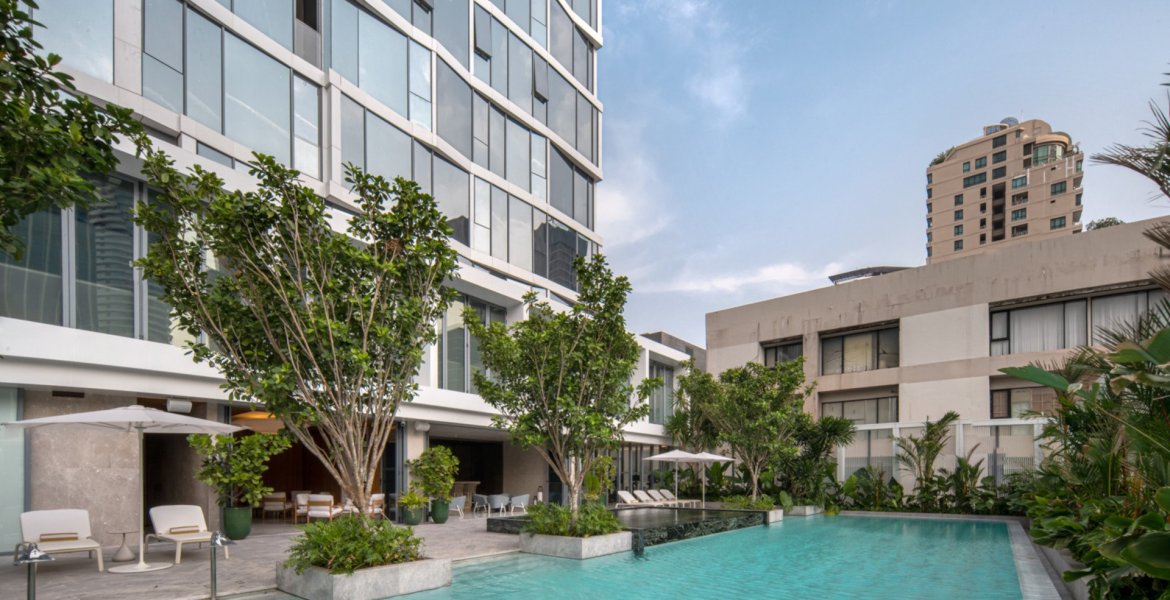 Landscaped swimming pool at SCOPE Langsuan